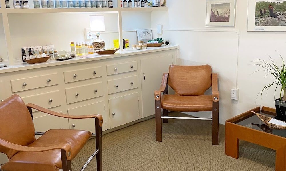 Dresden Holden Body + Wellness