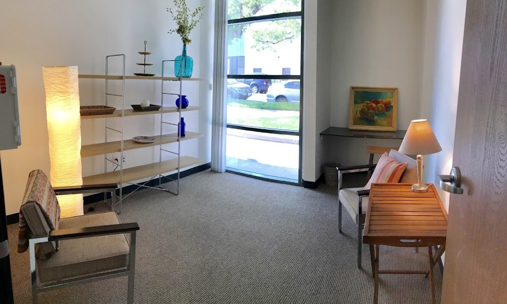 HATH Holistic – Dorothy Low, LAc