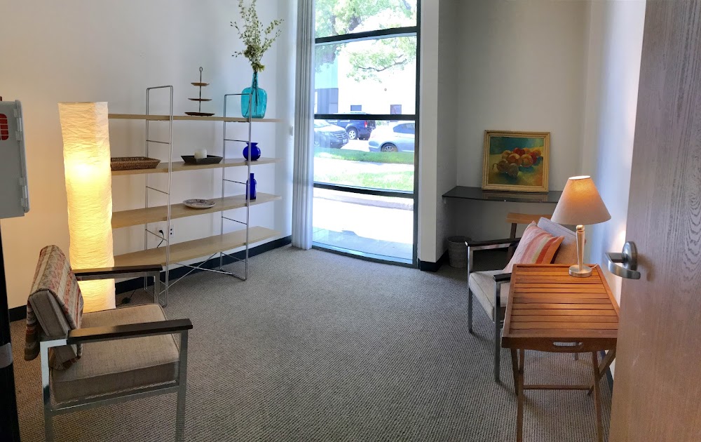 HATH Holistic – Dorothy Low, LAc