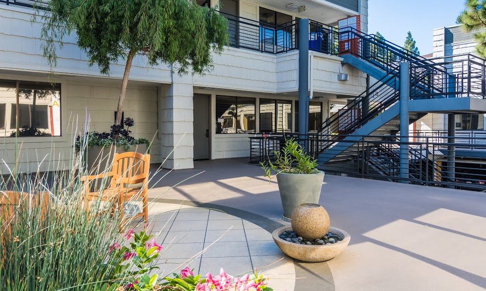 Integrative Health Solutions – Dr. Bronner Handwerger, NMD