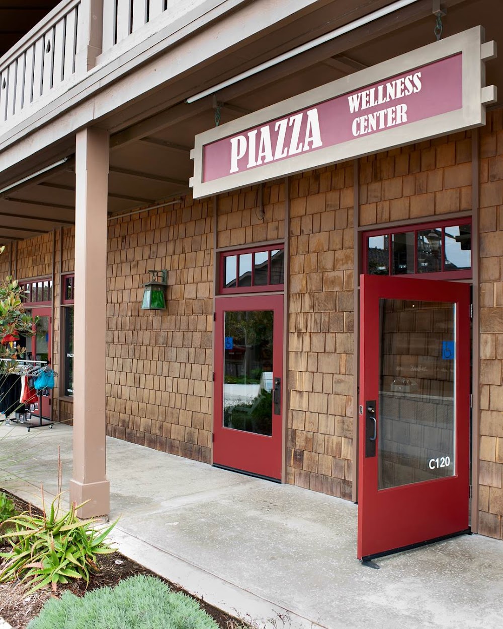 Piazza Wellness Center