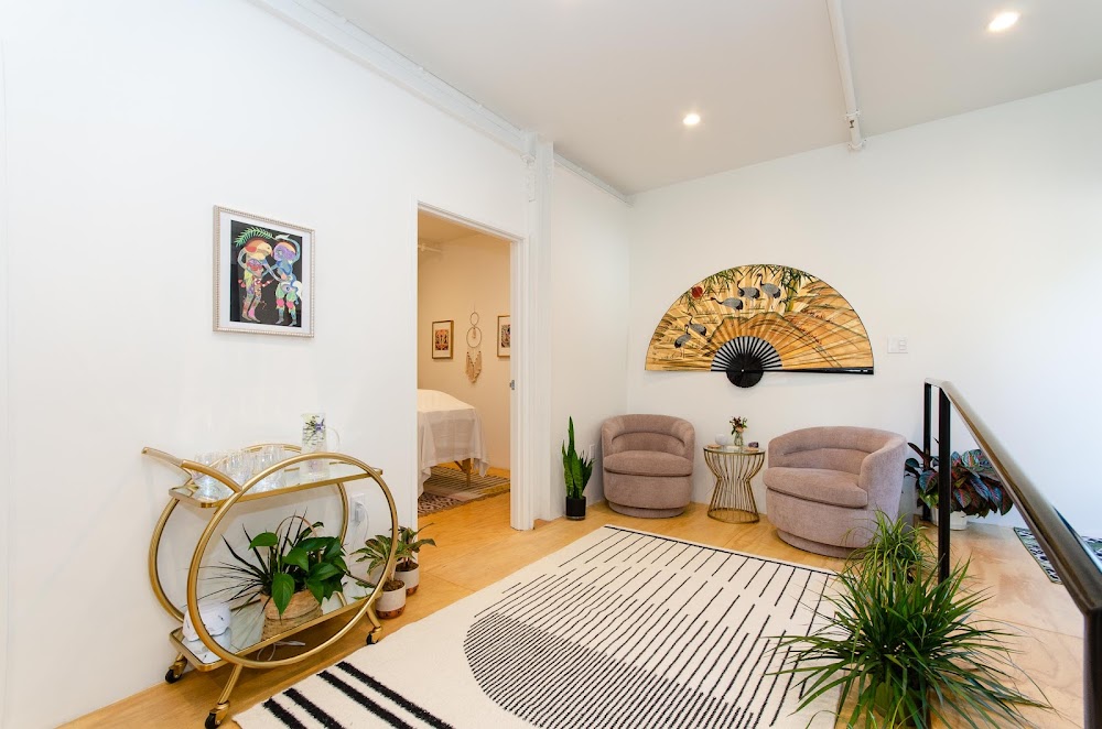 Sacred Fortune Acupuncture & Holistic Health, Dr. Mechelle Greenspan